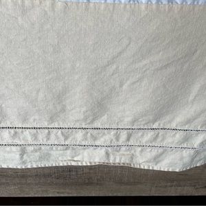 Queen size linen bed skirt